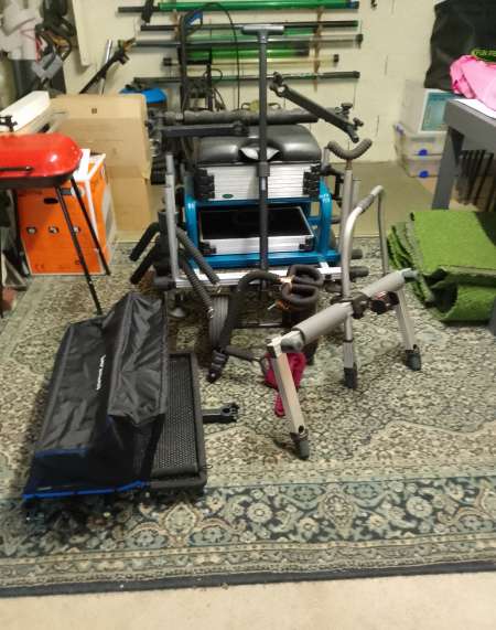 vends station de peche RIVE  accessoire